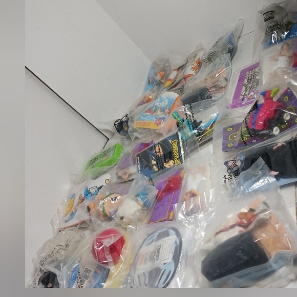 Burger King Kids Club Toys Vintage Lot of 26 NOS - Picture 1 of 6